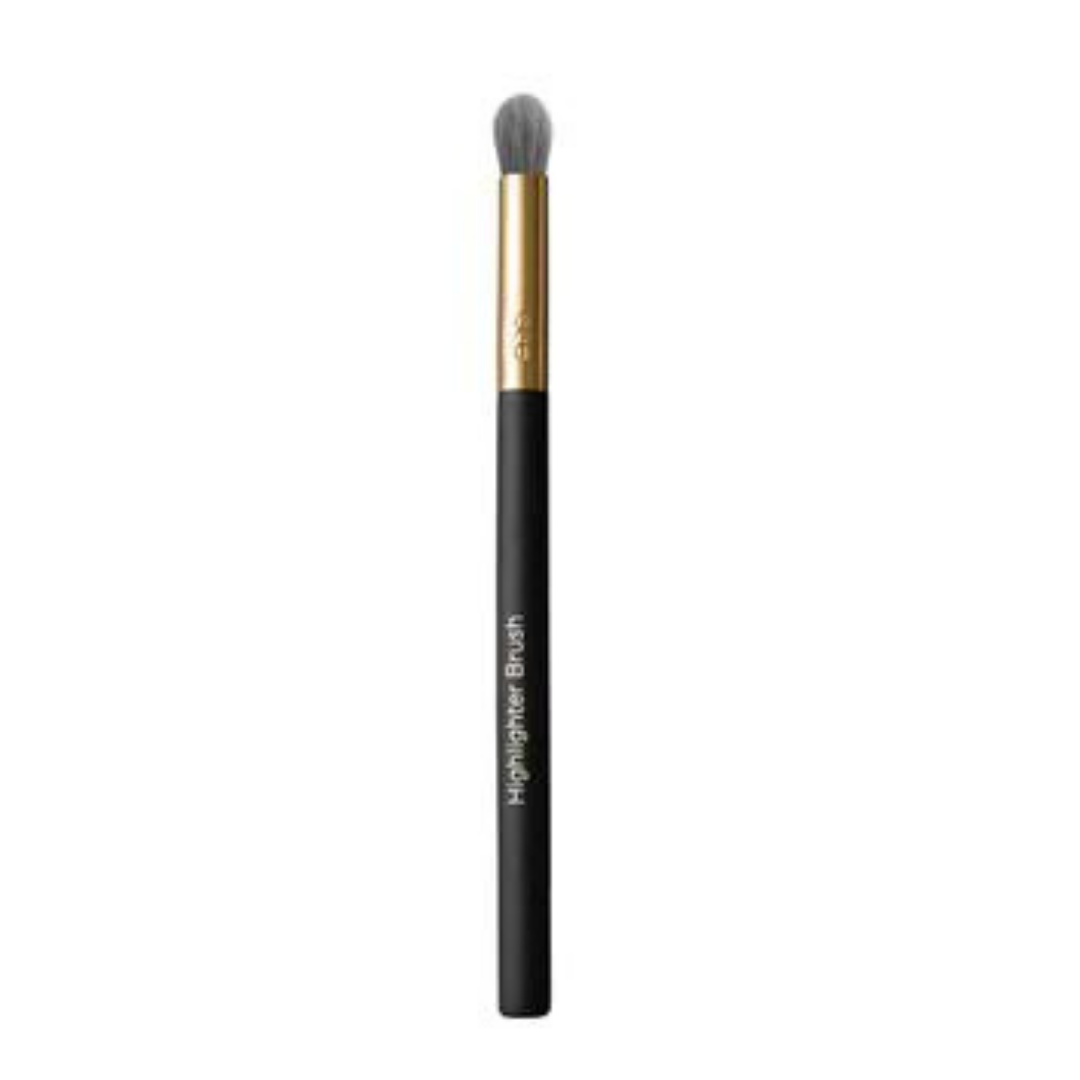 Highlighter Brush - billion dollar brushes - youfromme