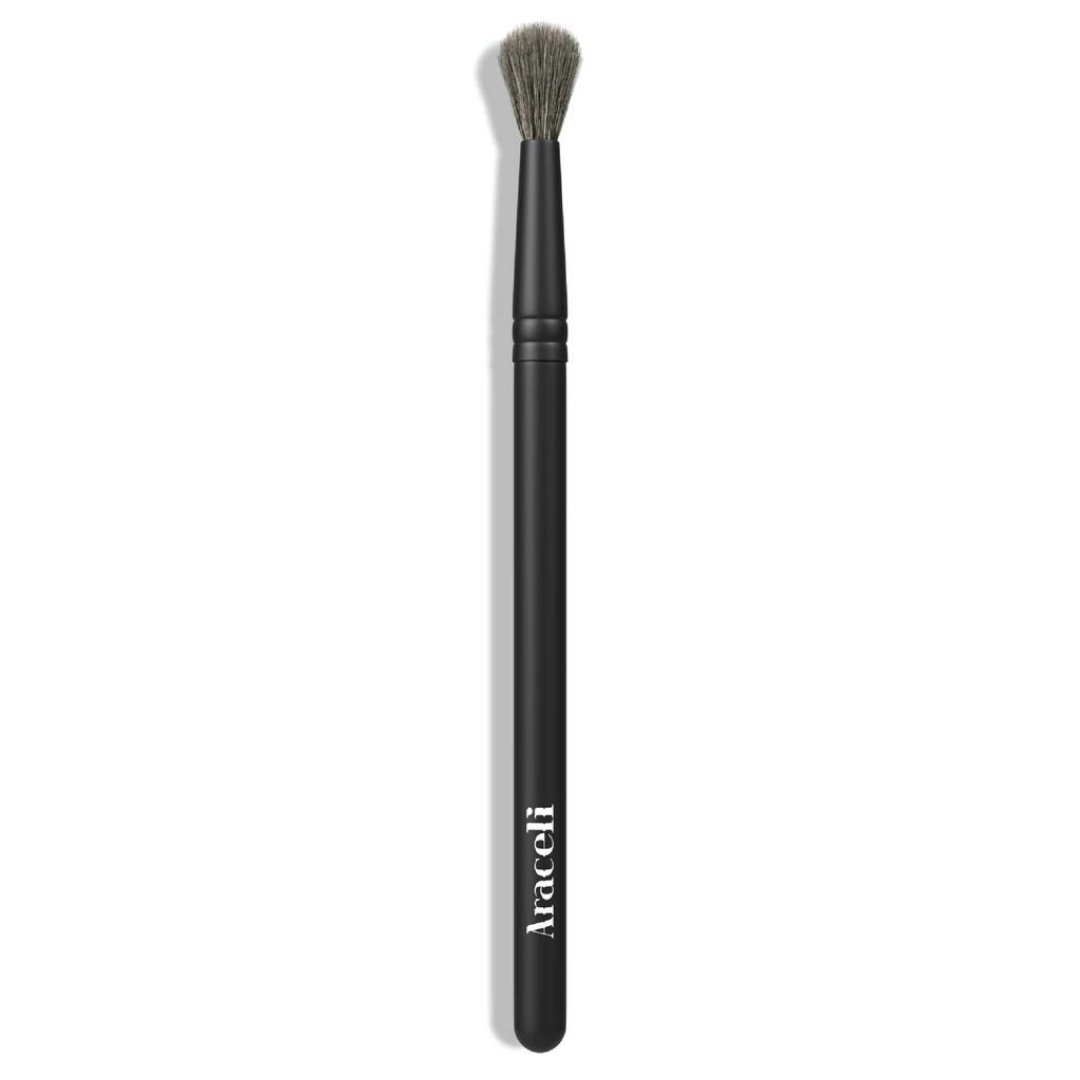 Grande Blending Brush - araceli beauty - youfromme